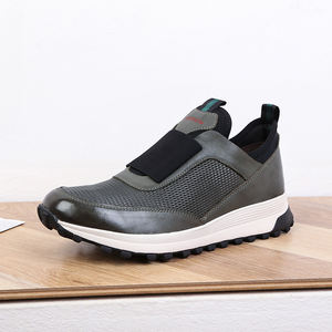 Zapatos de cuero personalizados para hombre, zapatillas informales para correr a la moda, color blanco y negro, venta al por mayor, 2022 - Product Image 2