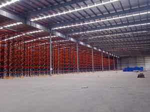 ระบบชั้นวางสินค้าแบบเลือกได้สำหรับอุตสาหกรรม พร้อมโครงเหล็กแข็งแรงและเคลือบผิวด้วยสีฝุ่น รับน้ำหนักได้สูง เหมาะสำหรับคลังสินค้า - Product Image 2