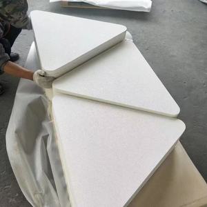 Plafonds en fibre de verre de 600*600/1200/2400 mm d'épaisseur 30 40 50 mm, installés avec des suspensions à ressort - Product Image 5