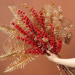 Hojas Artificiales Modernas <span class=keywords><strong>de</strong></span> Eucalipto y Ginkgo Doradas, Ramo Decorativo <span class=keywords><strong>para</strong></span> Navidad y Año Nuevo, Uso Interior/Exterior, Venta al Por Mayor - Product Image 1