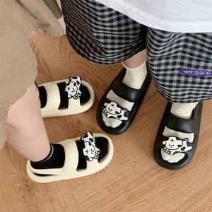 XIXITIAO chine <span class=keywords><strong>chien</strong></span> sandales à enfiler plat mode été extérieur plage eva été extérieur jardin pantoufles sandales femmes <span class=keywords><strong>pour</strong></span> filles - Product Image 3