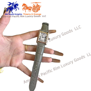 นาฬิกาควอตซ์สวิสคุณภาพสูงแบรนด์หรูสำหรับผู้หญิง ตัวเรือนสแตนเลสสตีล 316L ดีไซน์ทันสมัย กันน้ำ พร้อมบรรจุภัณฑ์ - Product Image 5