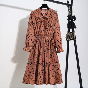 J9002 2022 Coreano Primavera Verão Casual Mulheres Gravata borboleta Impressão Maxi Praia Boêmio Vestido de Mangas Compridas Para Senhoras - Product Image 2