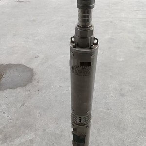 Pompe à eau électrique centrifuge en acier au carbone pour puits profond de 100 m de profondeur - Product Image 3