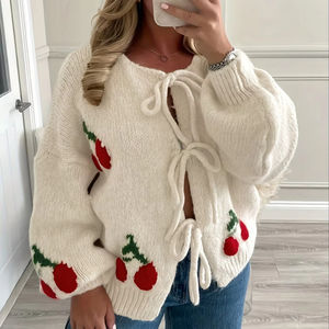 Оптовая продажа, Женский жаккардовый кардиган с вышивкой - Product Image 1