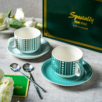 Tasses à café réutilisables créatives multicolores Tasses et soucoupes à thé en céramique de luxe personnalisées avec cuillère