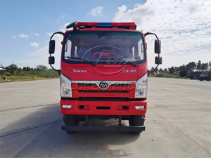 Camions de lutte contre les incendies 4x4 à 6 roues de marque chinoise renommée, capacité de réservoir d'eau de 5 m³, camion de pompiers d'aéroport pour la lutte contre les accidents, à vendre - Product Image 4