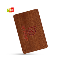 Usine moins cher écologique personnalisé RFID Sapele en bois carte Laser à puce hôtel 1K clé contrôle d'accès NFC paiement 213/215/216
