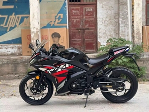 <span class=keywords><strong>Moto</strong></span> sportive <span class=keywords><strong>Kawasaki</strong></span> <span class=keywords><strong>Ninja</strong></span> V6 Style 250cc, idéale pour les débutants, parfaite pour les trajets en ville - Product Image 4