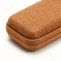 Organisateur de lunettes en feutre léger, durable et écologique avec design en feutre rigide pour un rangement et une protection sécurisés
