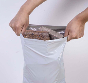 ซีรีย์สีขาวดำพร้อมการพิมพ์โลโก้พิเศษเหมาะสำหรับเสื้อผ้าถุงด่วนสำหรับจัดส่งอีคอมเมิร์ซ - Product Image 3