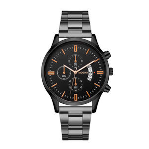 Montre pour homme avec calendrier, design à trois registres, mouvement à quartz, boîtier en alliage, bracelet en acier inoxydable, style business décontracté. - Product Image 4