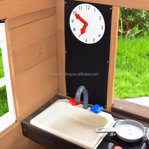 Casa de Juegos de Madera para Niños con Techo Rojo, Jardineras, Puerta Marrón Oscura y Ventana de Dos Hojas - Cabaña de Juegos para Exteriores Resistente a la Intemperie - Product Image 3