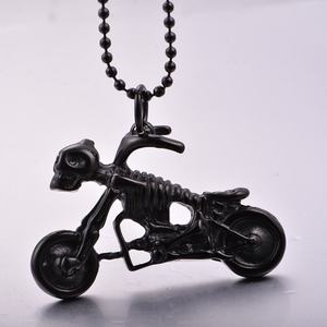 Collier pour homme en acier inoxydable, style punk gothique, avec crâne et locomotive, pour motard - Product Image 2