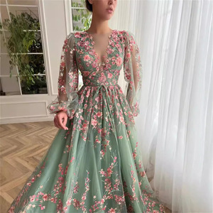 茶长舞会礼服正式碎花礼服蓬松袖子长刺绣薄纱晚礼服 - Product Image 4