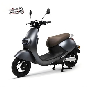 Scooter électrique puissant à double batterie au lithium 72V 2000W, design moderne UE, longue autonomie, idéal pour les trajets urbains - Product Image 1