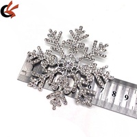 Décoration de Boîte Cadeau de Noël, Grandes Flocons de Neige de 3 Pouces, Cristaux de Verre Transparents, Broches en Strass