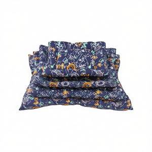 Set di Quattro Tappetini per Cani con Fondo Antiscivolo Quadrato e Motivo, Eleganti Lettini per Animali Domestici - Product Image 2