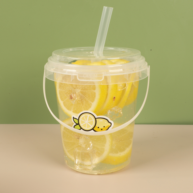 Single 32 OZ Big Plastic Juice