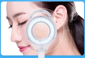 Prix de gros led anneau lumière sol en verre 10 pouces 68W équipement de beauté 8X beauté peau <span class=keywords><strong>loupe</strong></span> <span class=keywords><strong>lampe</strong></span> <span class=keywords><strong>avec</strong></span> support - Product Image 5