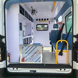 รถพยาบาลออฟโรด 4x2 4x4 พร้อมอุปกรณ์ครบครัน คลินิกเคลื่อนที่ ICU สำหรับการขนส่งและกู้ภัยผู้ป่วย - Product Image 5