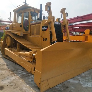 Bulldozer d'occasion CAT D8R d'origine japonaise, capacité de nivellement de 3,8 m, puissance de 131 CV, faible nombre d'heures de fonctionnement, en vente - Product Image 2