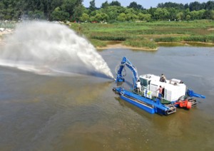 Équipement de dragage et d'excavation amphibie multifonctionnel à moteur diesel pour les industries de la construction - Product Image 4