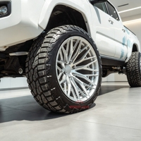 Jantes forgées personnalisées 20 22 24 pouces T6061 6x135 6x139.7 en alliage d'aluminium à rayons multiples pour Ford F150 Bronco Toyota Tundra
