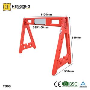 Barrera de Tráfico Reflectante de PE de Alta Calidad Marca Hengxing, 2.2 kg, Origen Zhejiang, Directo de Fábrica - Product Image 4