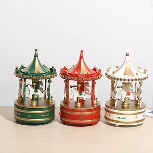 Boîte à musique de Noël en <span class=keywords><strong>bois</strong></span> de style européen 13,5x23,5 cm avec musique de 120 secondes, fonctionnement manuel, décoration d'intérieur pour fenêtre et bureau - Product Image 2