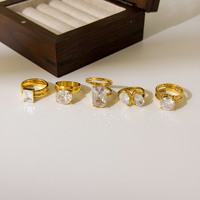 Ensemble de bagues de luxe en acier inoxydable plaqué or 18 carats avec zircone cubique, résistantes au ternissement, double bande, pour femmes
