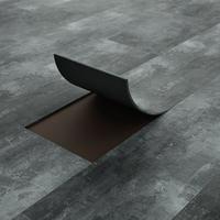Revêtement de sol en vinyle de luxe auto-adhésif imperméable 1,5 mm 3 mm LVT pour usage commercial, carrelage en vinyle de luxe à coller