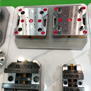 Plaque de base CNC à changement rapide Zero Point TS96-175 pour solutions de fixation de mors à 5 <span class=keywords><strong>axes</strong></span> - Product Image 6