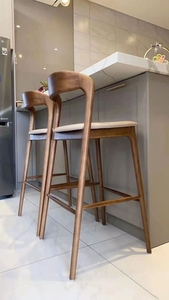 Sgabello da Bar in <span class=keywords><strong>Legno</strong></span> MORE DESIGN con Cuscino Bianco e Braccioli, per Caffetteria, Ristorante, <span class=keywords><strong>Cucina</strong></span>, Bancone - Product Image 6