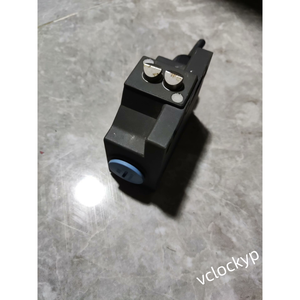 BNS026R balluff ใหม่ในกล่อง CNC สวิตช์จำกัดเซ็นเซอร์ bns 819-B02-D12-61-12-10 - Product Image 3
