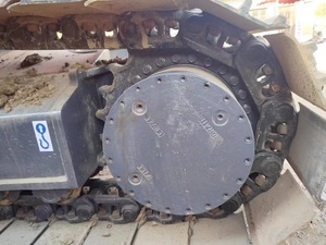 Excavatrice sur chenilles d'occasion Doosan DX300LC-9C, modèle 2022, moteur Isuzu, poids opérationnel de 30 tonnes, certifiée CE/EPA, pour travaux de terrassement - Product Image 6
