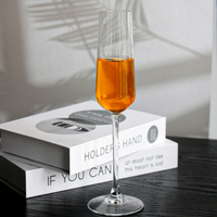 Verre à Long Pied Champagne Whisky Vin Flûtes Verrerie Mariage Fête Gobelet en Verre Soufflé Main Personnalisé