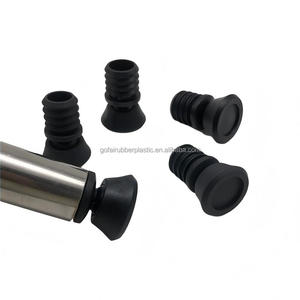 Pied de nivellement pour meubles, vente en gros usine, insert de tube pivotant en plastique, support antidérapant pour chaise et tube rond - Product Image 4