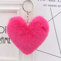 Vente en gros de porte-clés en forme de cœur de 10 cm, pompon mignon et moelleux en fausse fourrure de lapin