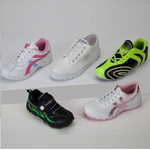 Machine de moulage automatique rotative DIP à trois couleurs pour le collage et l'injection des semelles, 16/18/20 stations, pour baskets de sport et décontractées - Product Image 5