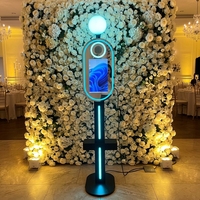Photomaton à écran tactile ovale de 15,6 pouces avec imprimante, support d'appareil photo, impression instantanée, construction en métal et verre pour fêtes et mariages