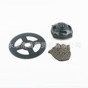 Ensemble de boîte de vitesses de mini-moto sportive de milieu de gamme avec chaîne et groupe de pignon arrière - Product Image 1