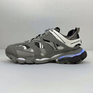 Top Quality Fashion Unisex Breathable Sneakers Walking Style Casual Men's <b>Shoes</b> With Lights - Product Image 3