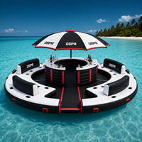 Île aquatique gonflable flottante avec bar château et plateforme événementielle pour hôtels, fêtes et parcs aquatiques commerciaux
