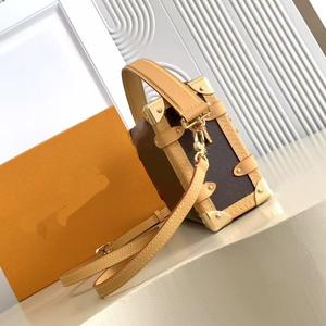 镶嵌奢华设计师高品质女包名牌手袋畅销斜跨休闲包 - Product Image 2