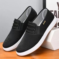 Nouvelles chaussures en toile de style Pékin, respirantes, légères, en coton, résistantes à l'usure, antidérapantes, à enfiler, avec semelle extérieure en caoutchouc