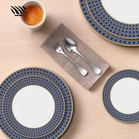 Service de vaisselle en porcelaine fine traditionnelle orientale, motif bleu à carreaux et incrustations dorées, fait main, écologique, pour dîner et cadeaux