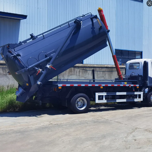 Camion de vidange des eaux usées et des déchets fécaux à déchargement automatique ISUZU 4*2 avec un réservoir de 10 000 <span class=keywords><strong>litres</strong></span>. - Product Image 6
