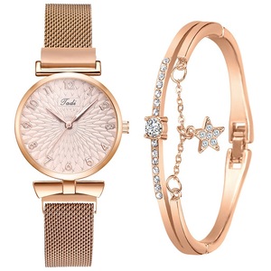 2 Piece <strong>Gold</strong> Plated Bracelet Fashion <strong>Watch</strong> Jewelry <strong>Set</strong> <strong>Rose</strong> <strong>Gold</strong> Ladies Luxurious Diamond Stainless Steel Strap Quartz <strong>Watch</strong> <strong>Set</strong> - Product Image 2