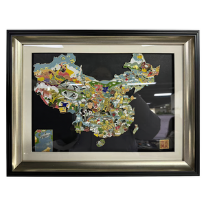 Vitrina de Cristal Personalizada para Premios, Exhibición de Flores y Animales, Diseño Ecológico y Moderno para Pared, Ideal para Certificados de Eventos - Product Image 1